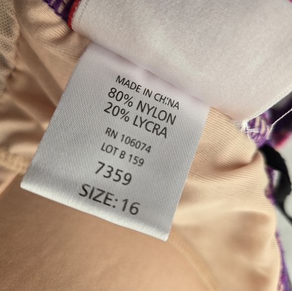 Pretty Swimsuit EUC - Picture 6 of 8